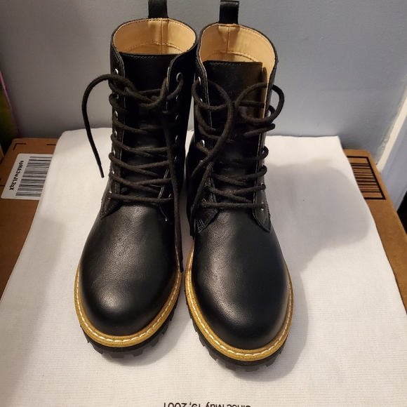 New Vici Brycen Black Lace Up Combat Boots 7 - Picture 4 of 8